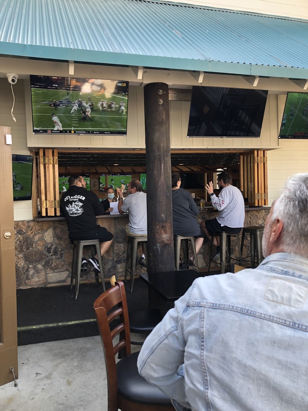 Cali Costa Restaurant & Cantina