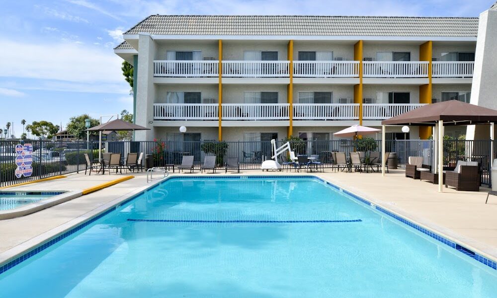 Dana Point Marina Inn