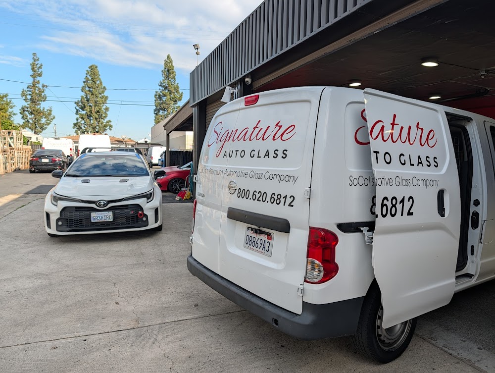 Signature Auto Glass
