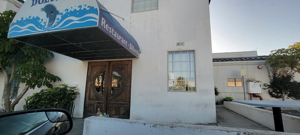 Blue Dolphin Restaurant & Billiards