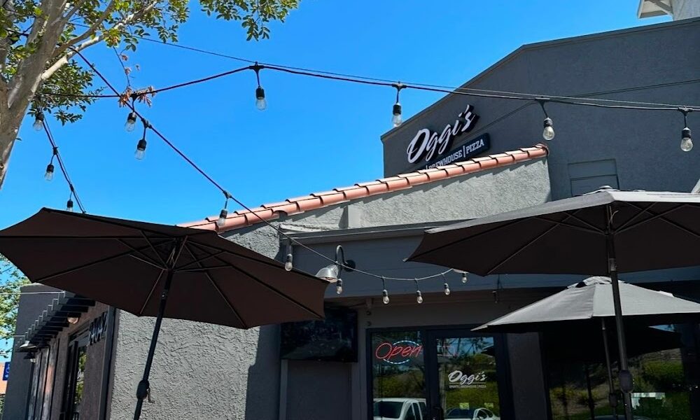 Oggi’s Sports | Brewhouse | Pizza