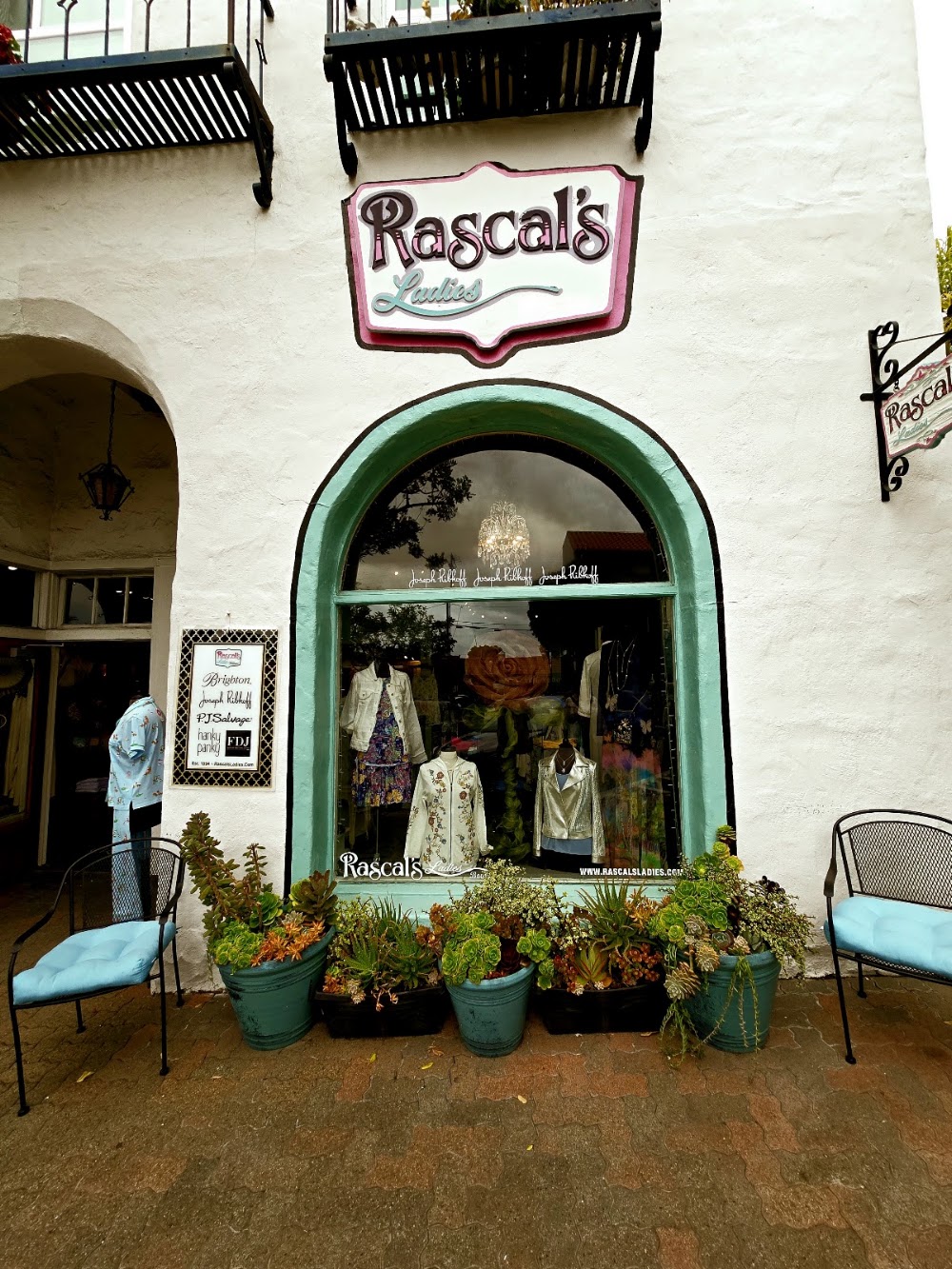 Rascal’s Ladies Boutique